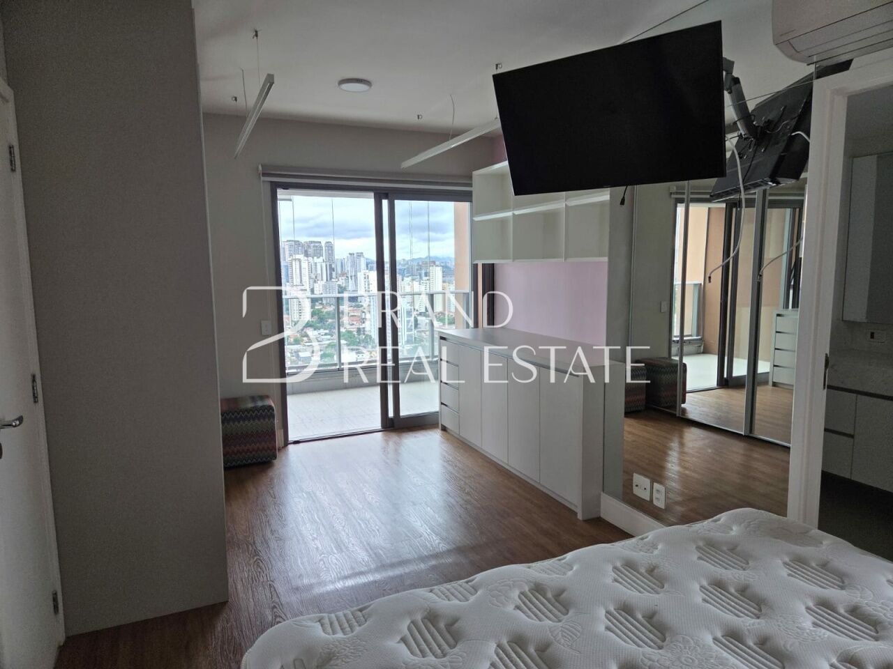 Foto 7 - BR12423