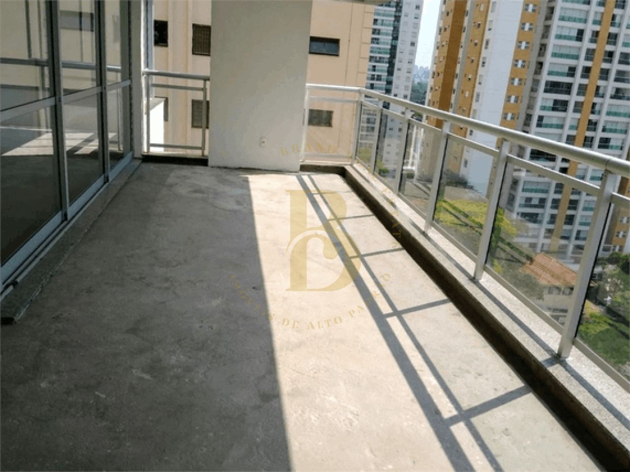 Foto 5 - BR1498