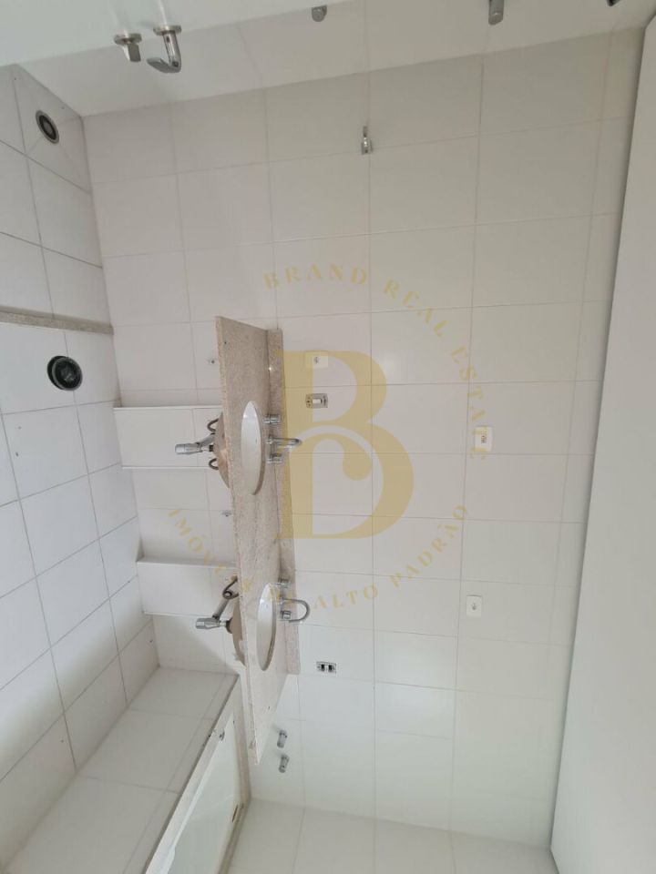 Foto 15 - BR1601