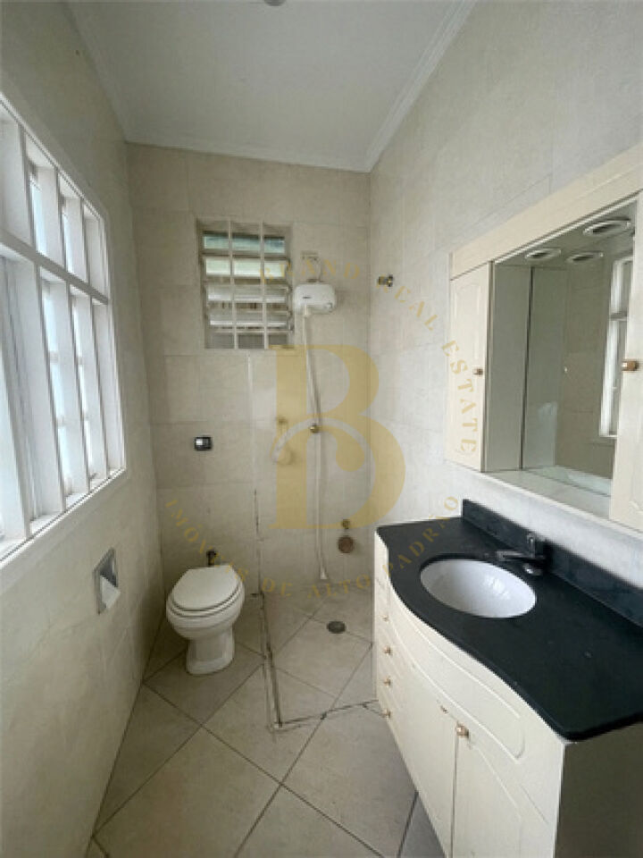Foto 13 - BR1942