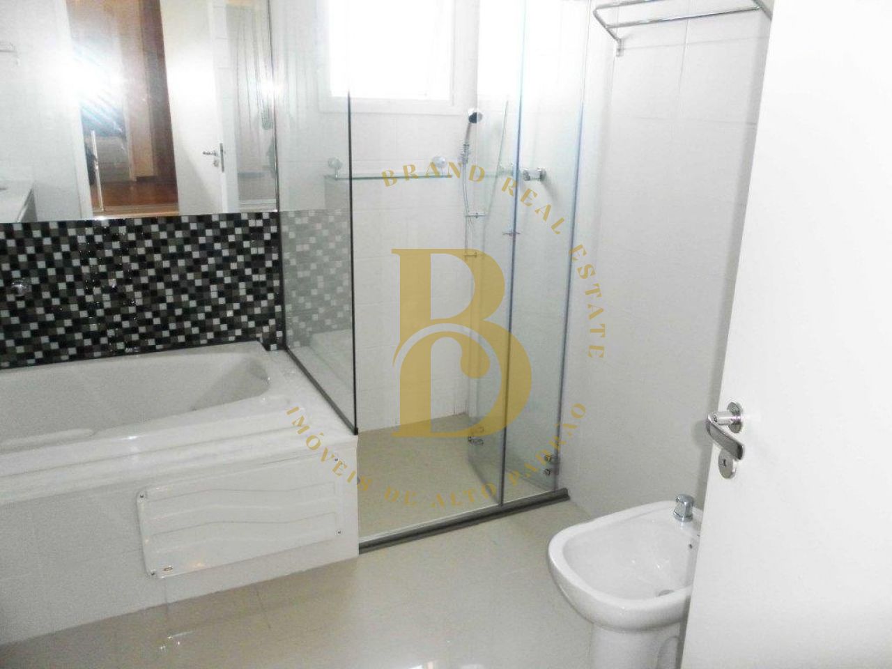 Foto 17 - BR2012