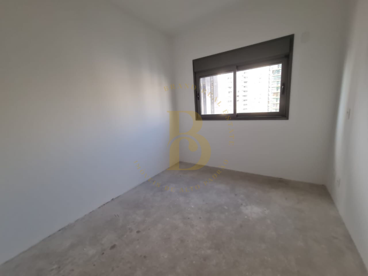 Foto 17 - BR2037