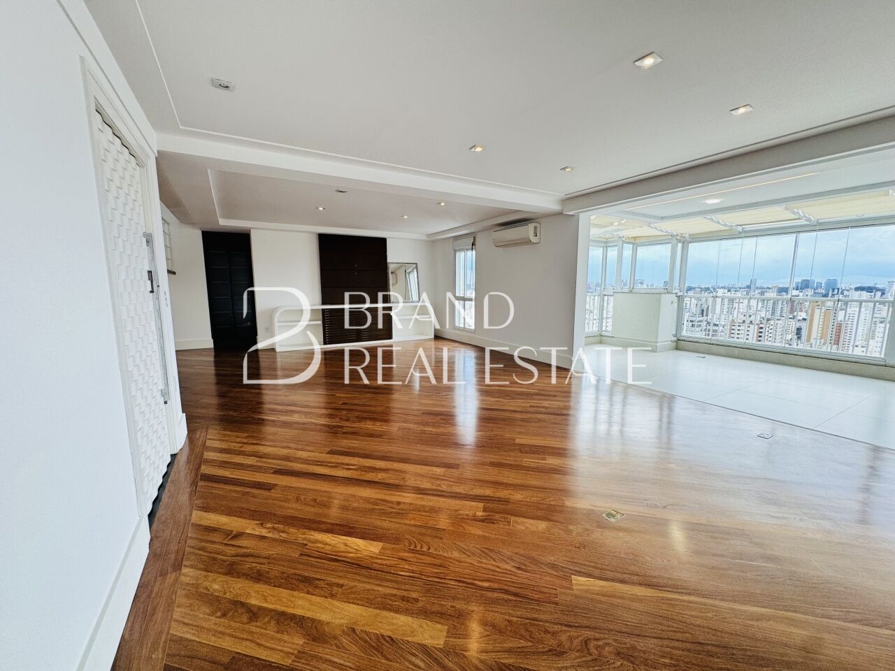 Foto 49 - BR2255