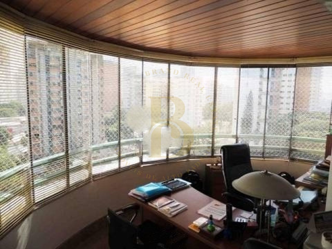 Foto 3 - BR2311