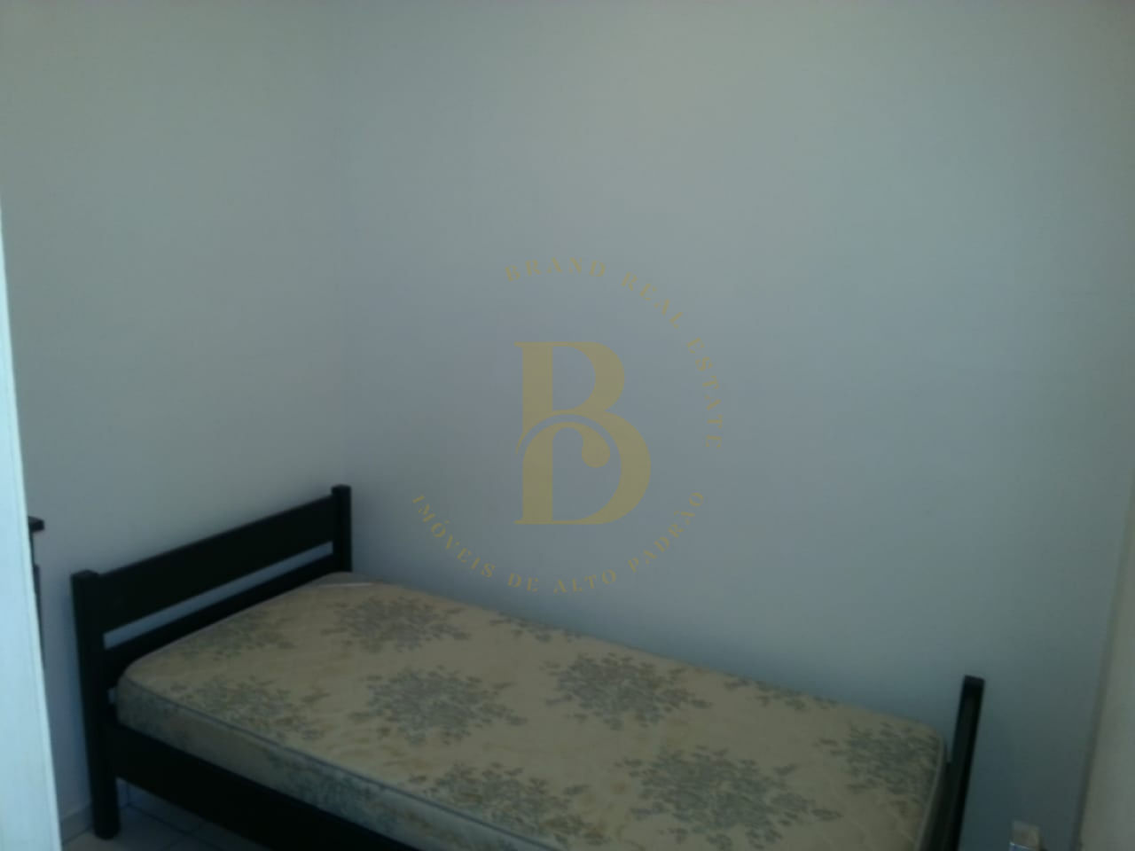Foto 2 - BR2322