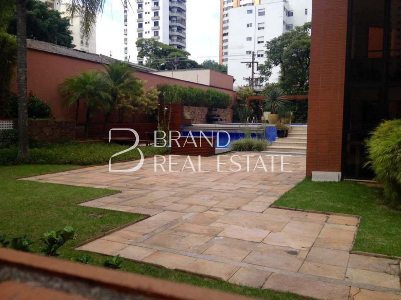 Foto 6 - BR2428