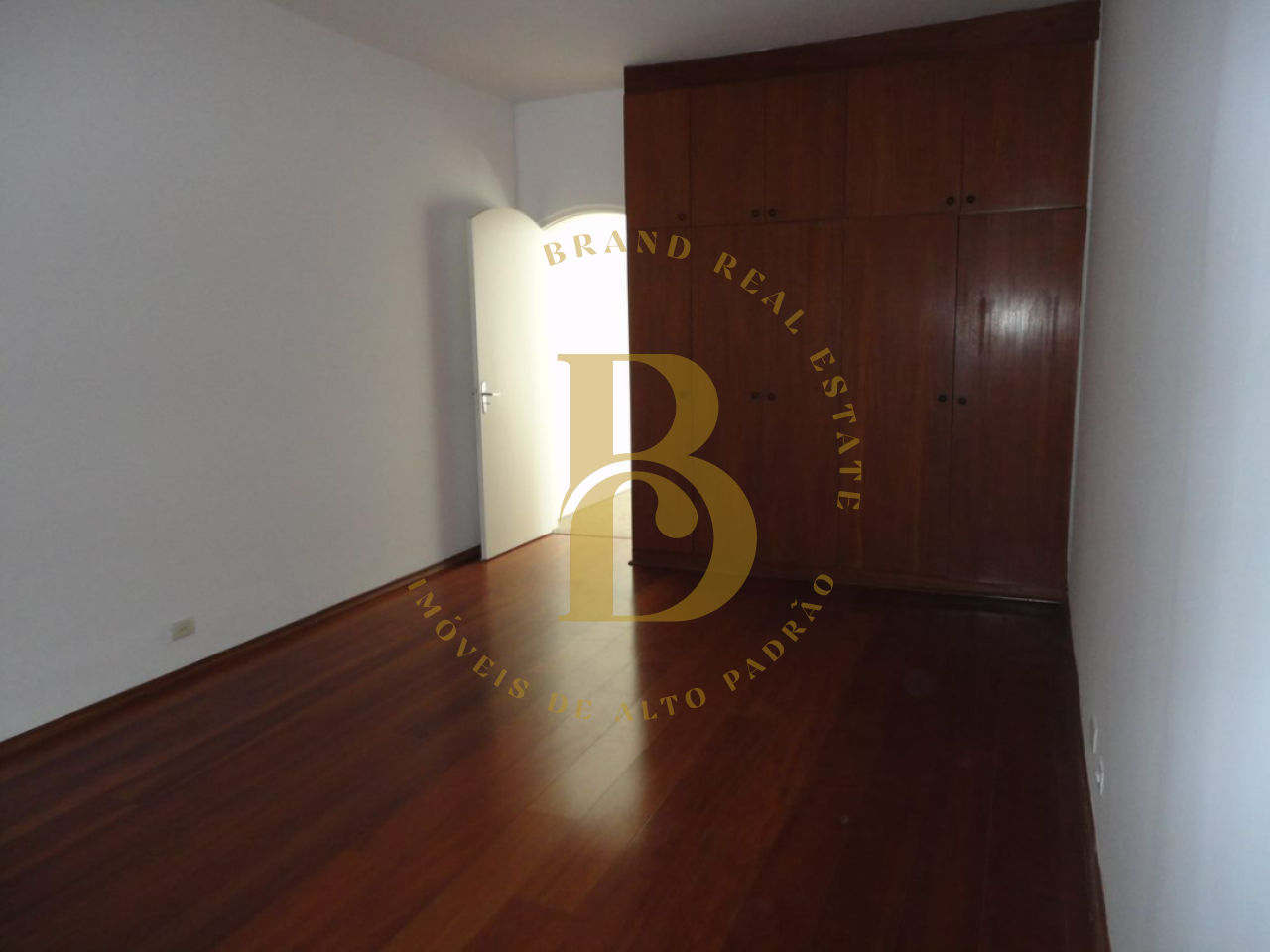 Foto 7 - BR3127