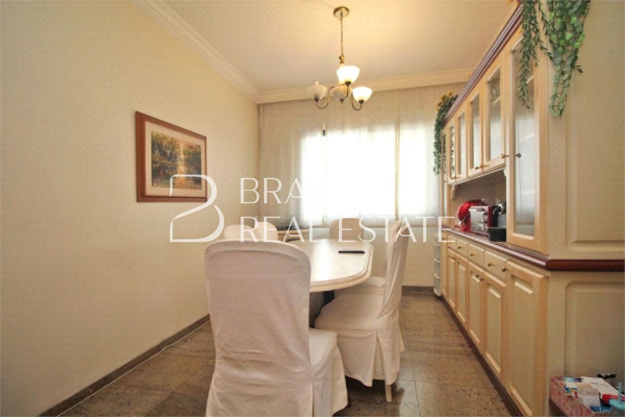 Foto 5 - BR4527