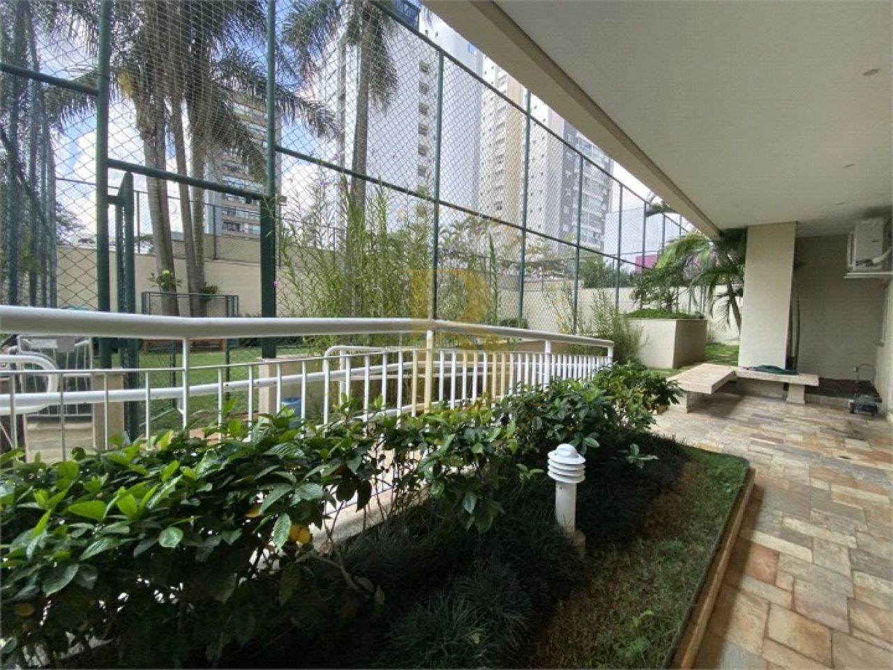 Foto 18 - BR6165