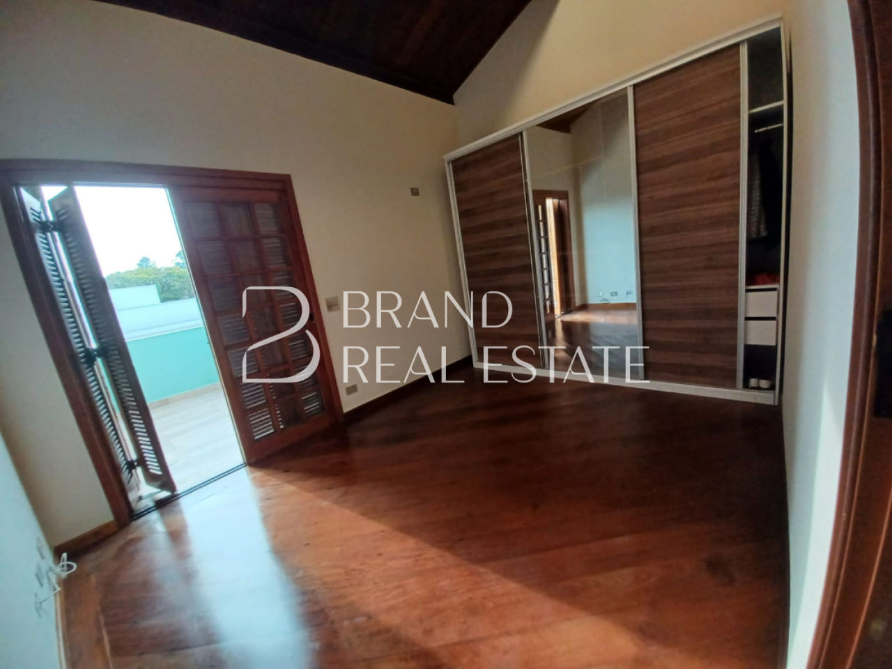 Foto 11 - BR6717