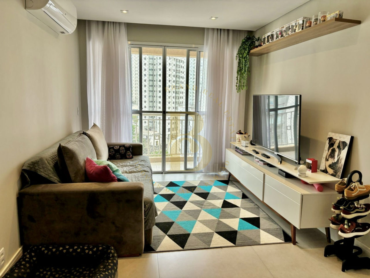 Foto 2 - BR6915