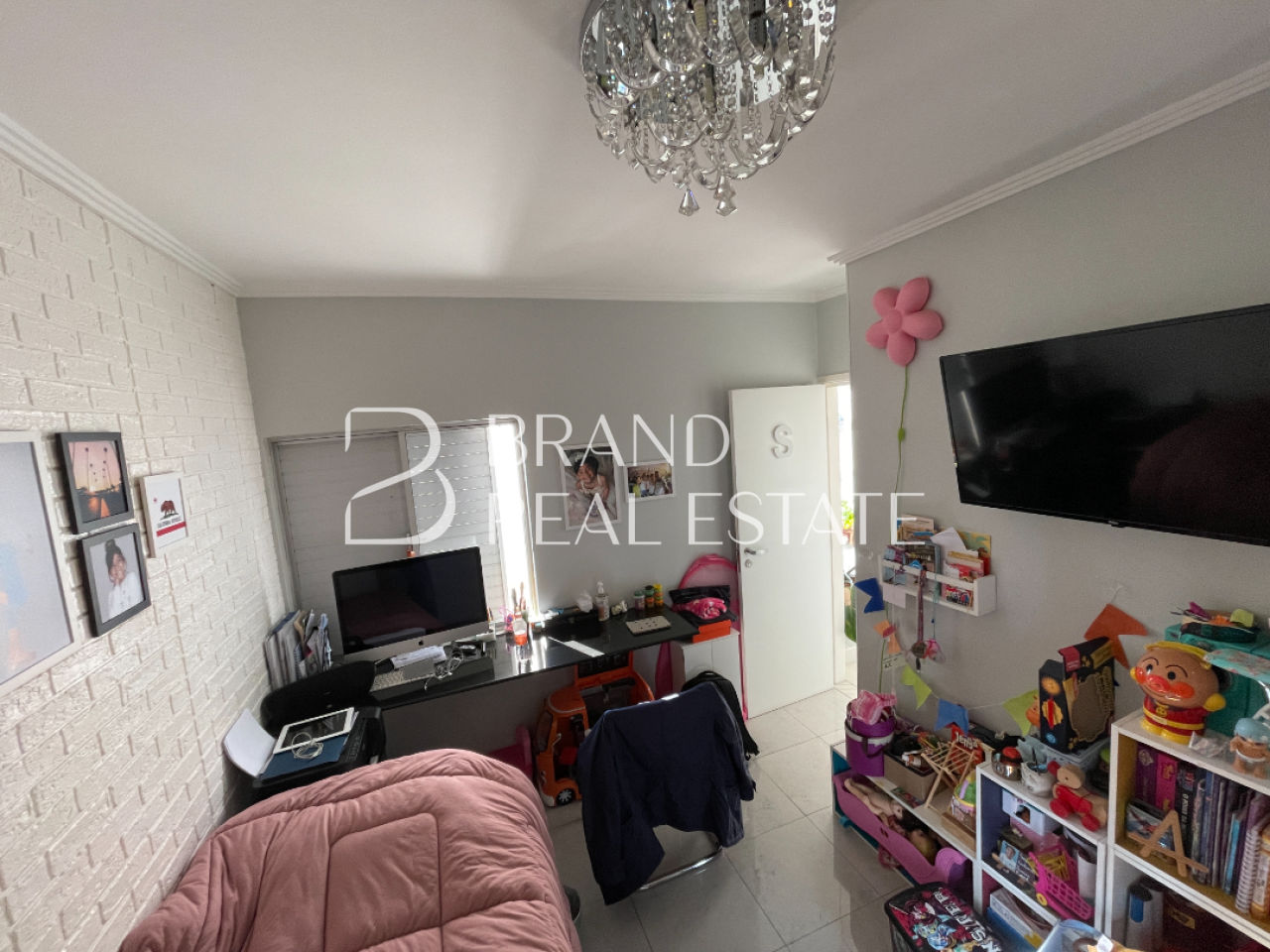 Foto 2 - BR7307