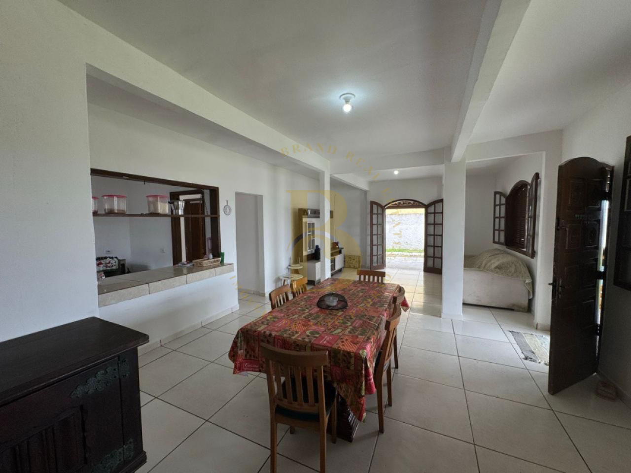 Foto 5 - BR8246