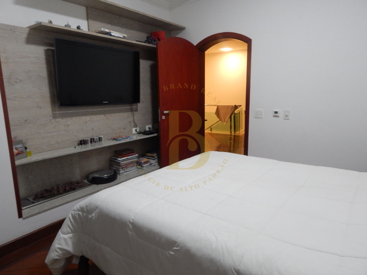 Foto 16 - BR8282
