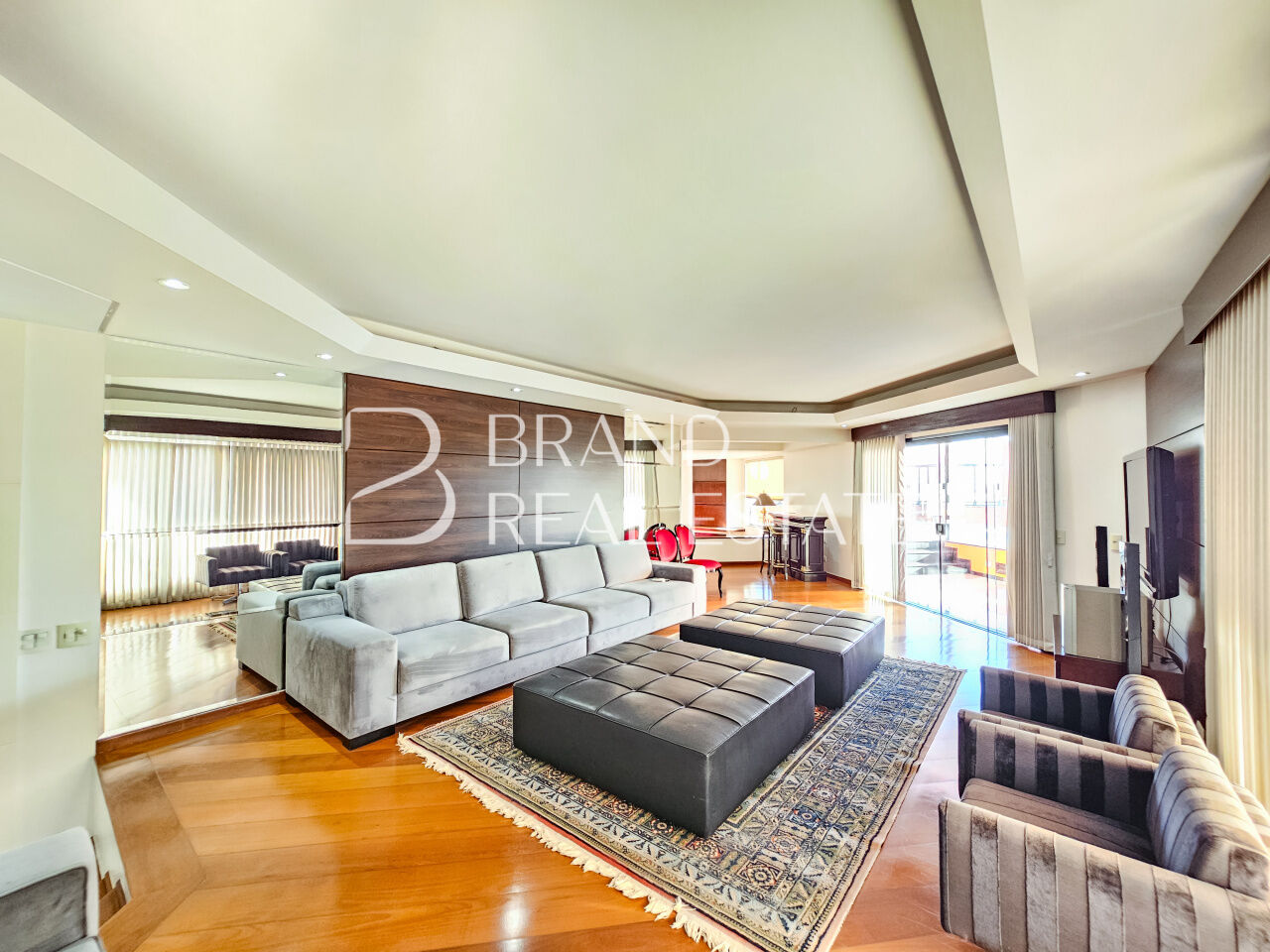 Foto 5 - BR8747