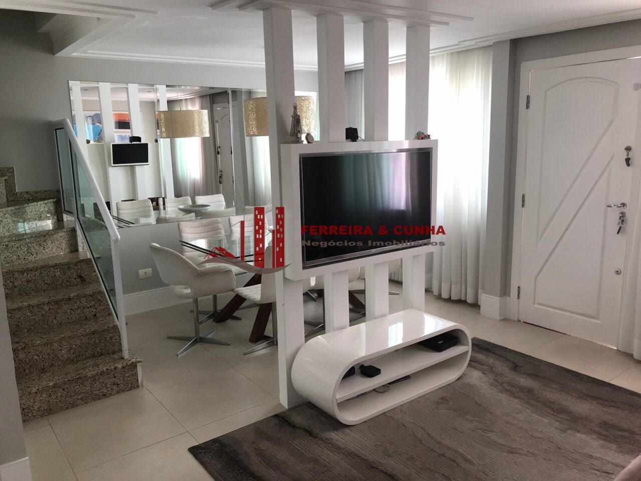 Condomínio para Venda - Vila Dom Pedro II