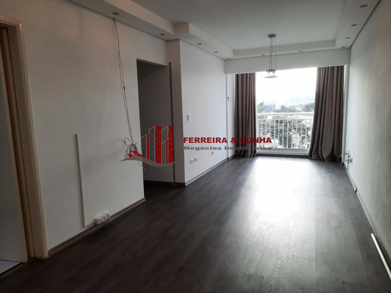 Apartamento para Venda - Vila Nivi