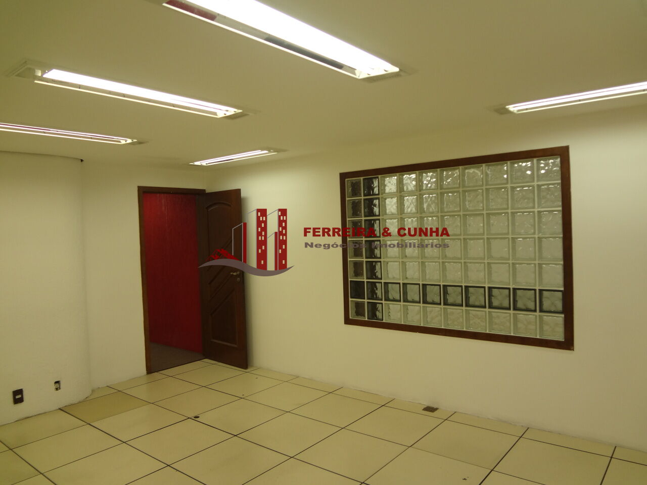 Conj. Comercial para Venda - República