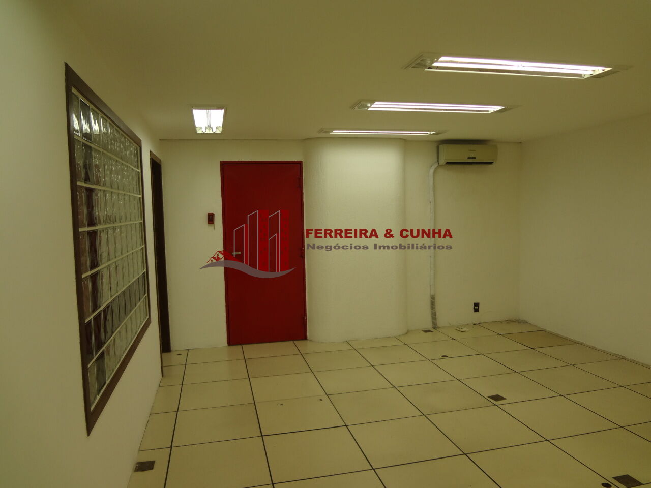 Conj. Comercial para Venda - República