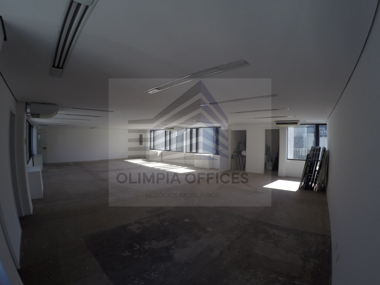 Conj. Comercial para Locação - Cidade Monções