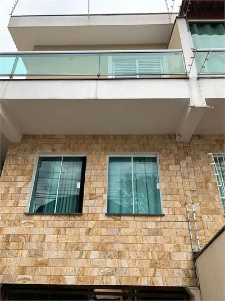 Sobrado para Venda - VILA MEDEIROS