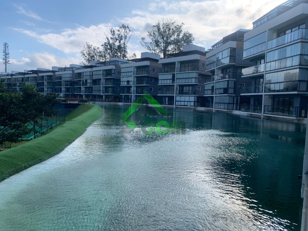 Apartamentos para Venda - Nova Gardênia