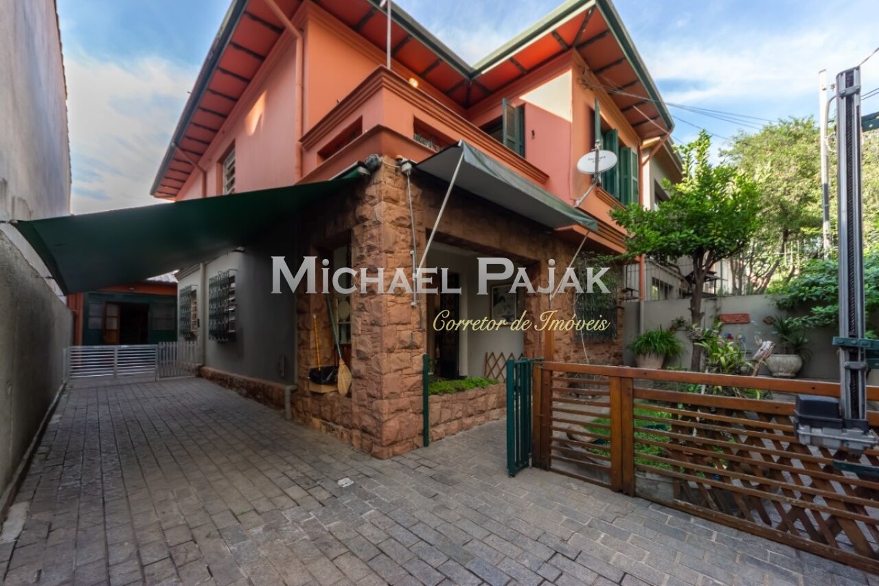 Sobrado para Venda - PERDIZES