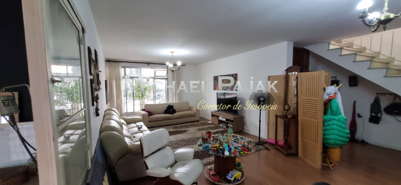 Sobrado para Venda - CIDADE MONÇÕES