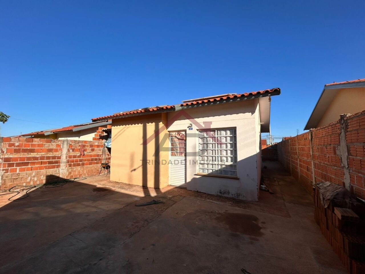 Casa Térrea para Venda - Cohab- Santa Fé do Sul