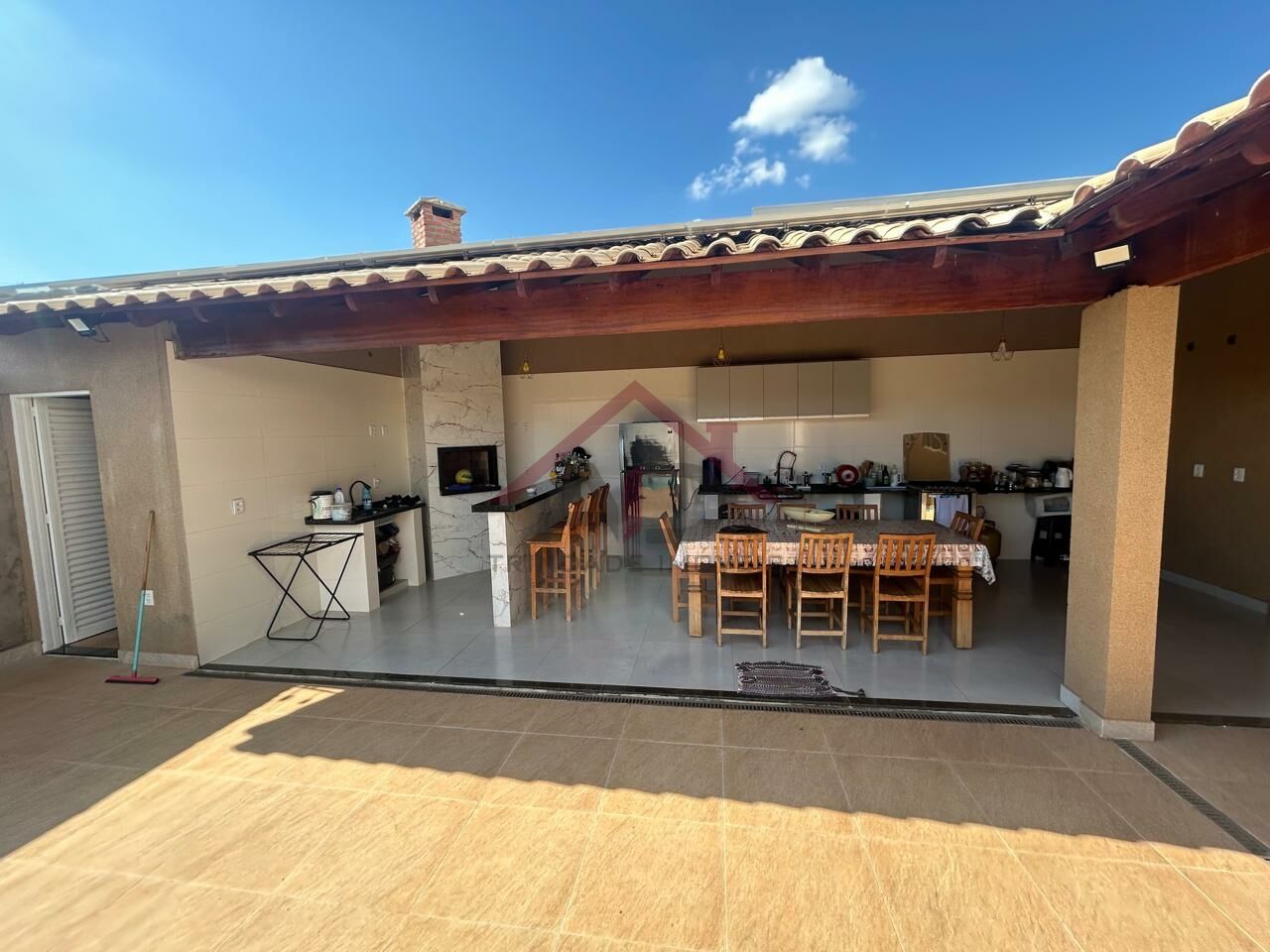Casa Térrea para Venda - Centro