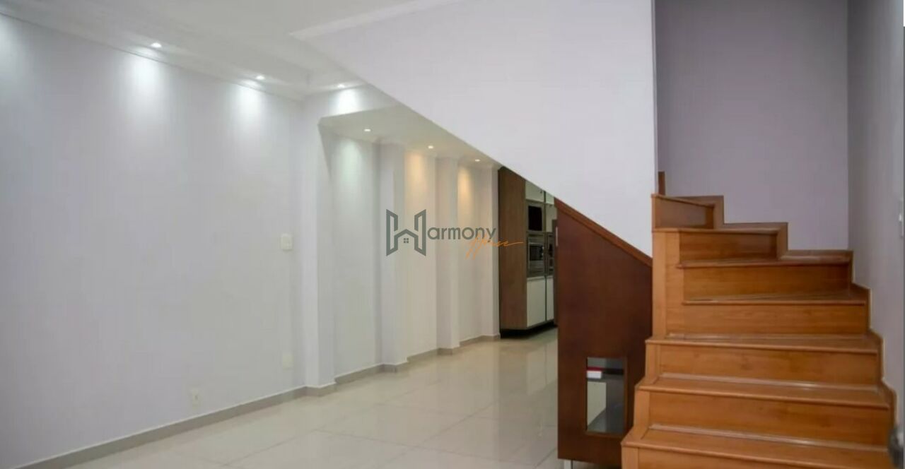 Casa Assobradada para Venda - Centro