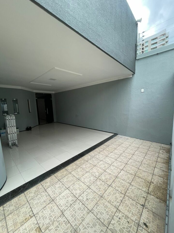 Casa Assobradada para Locação - Campo dos Velhos