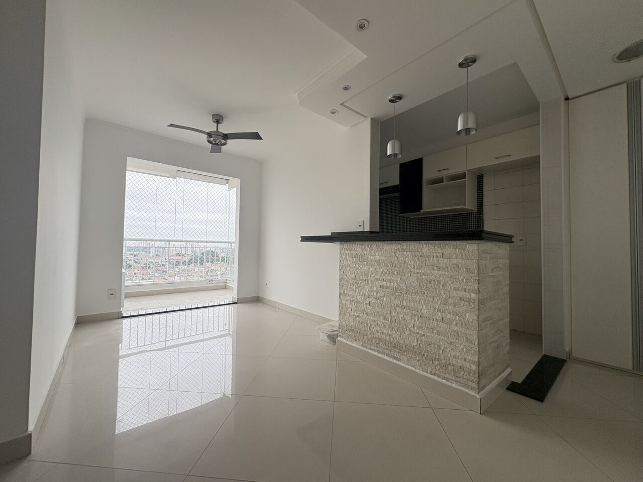 Apartamento para Locação - Vila Santa Clara