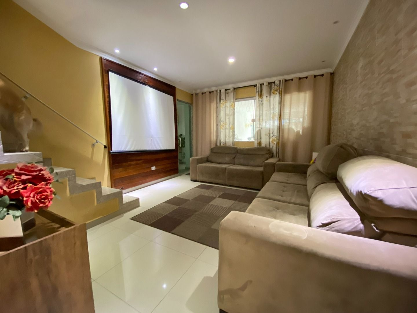 Sobrado para Venda - Jardim Tango