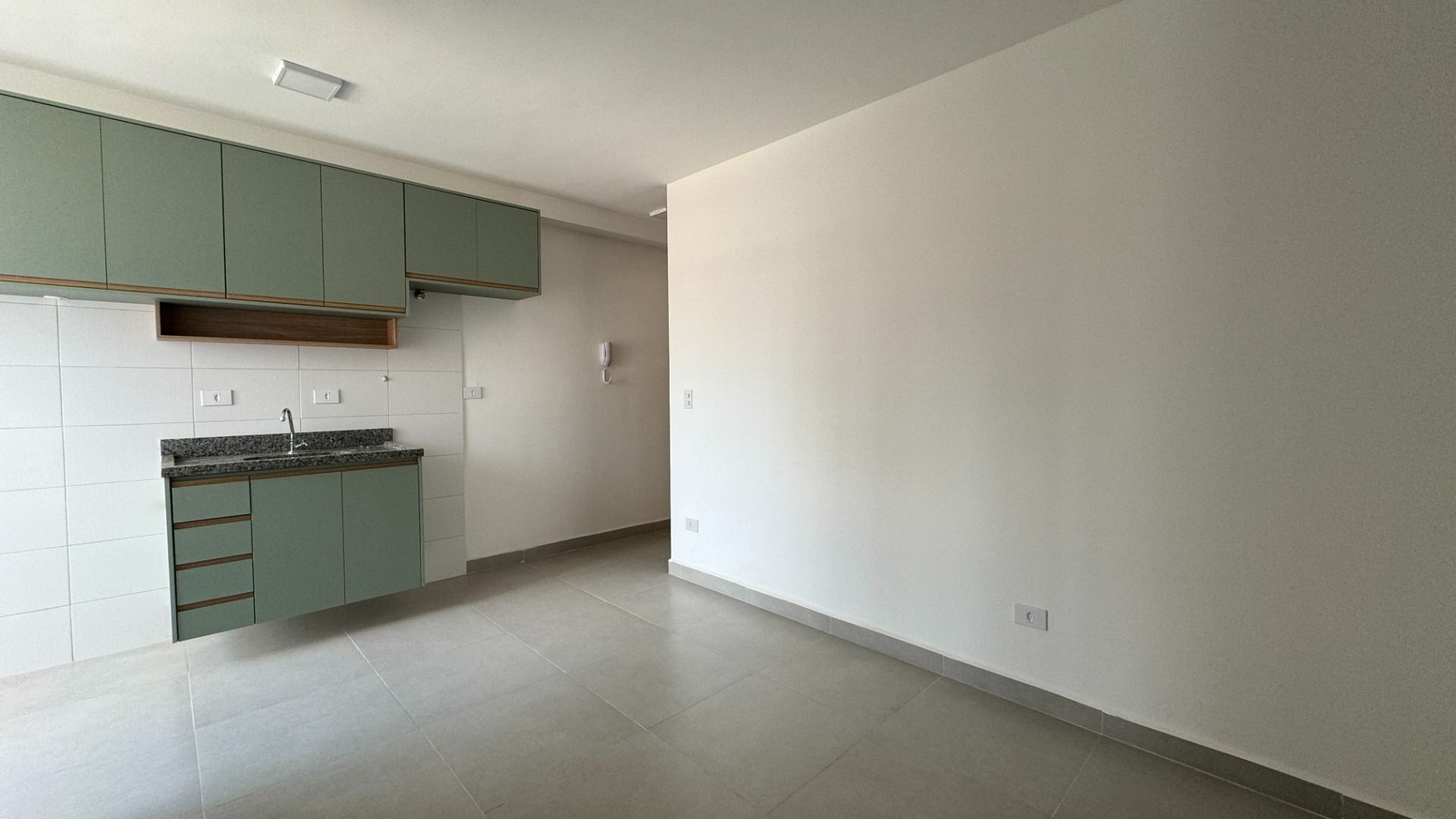 Apartamento para Locação - Vila Brasílio Machado
