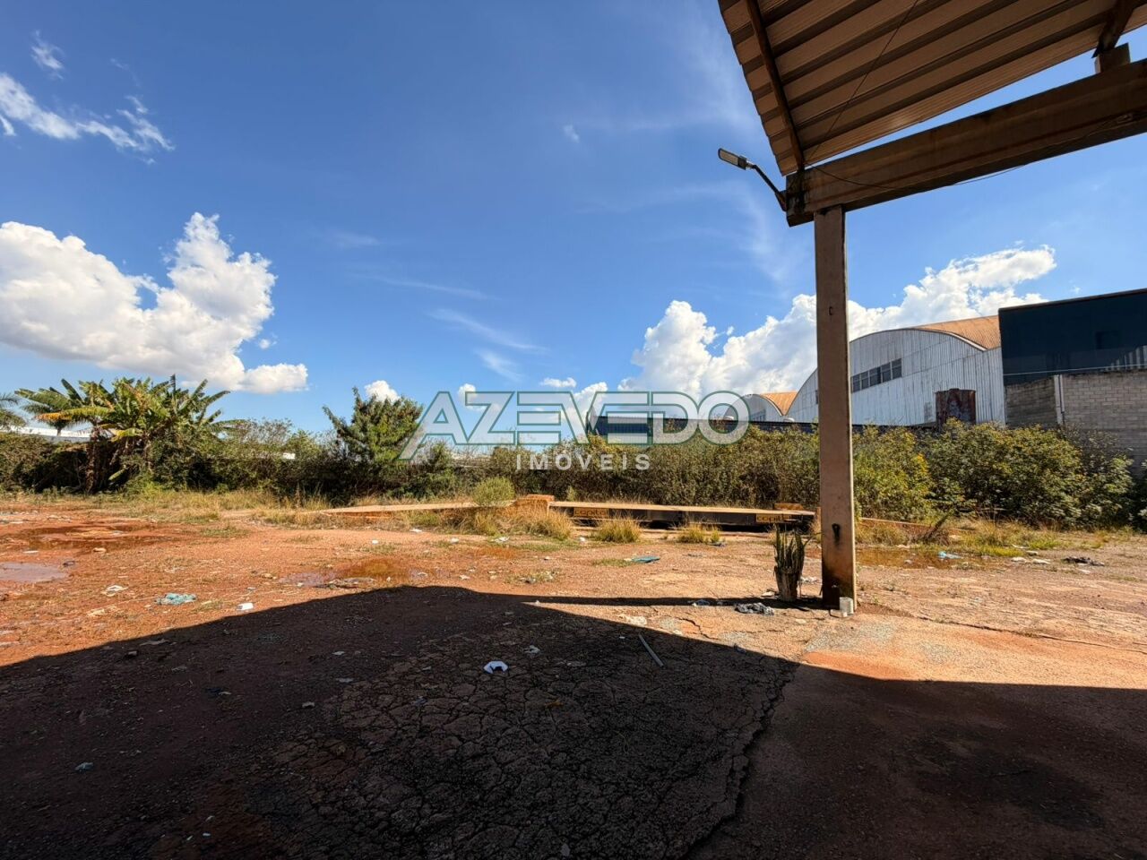 Galpão para Locação - Zona Industrial Guará