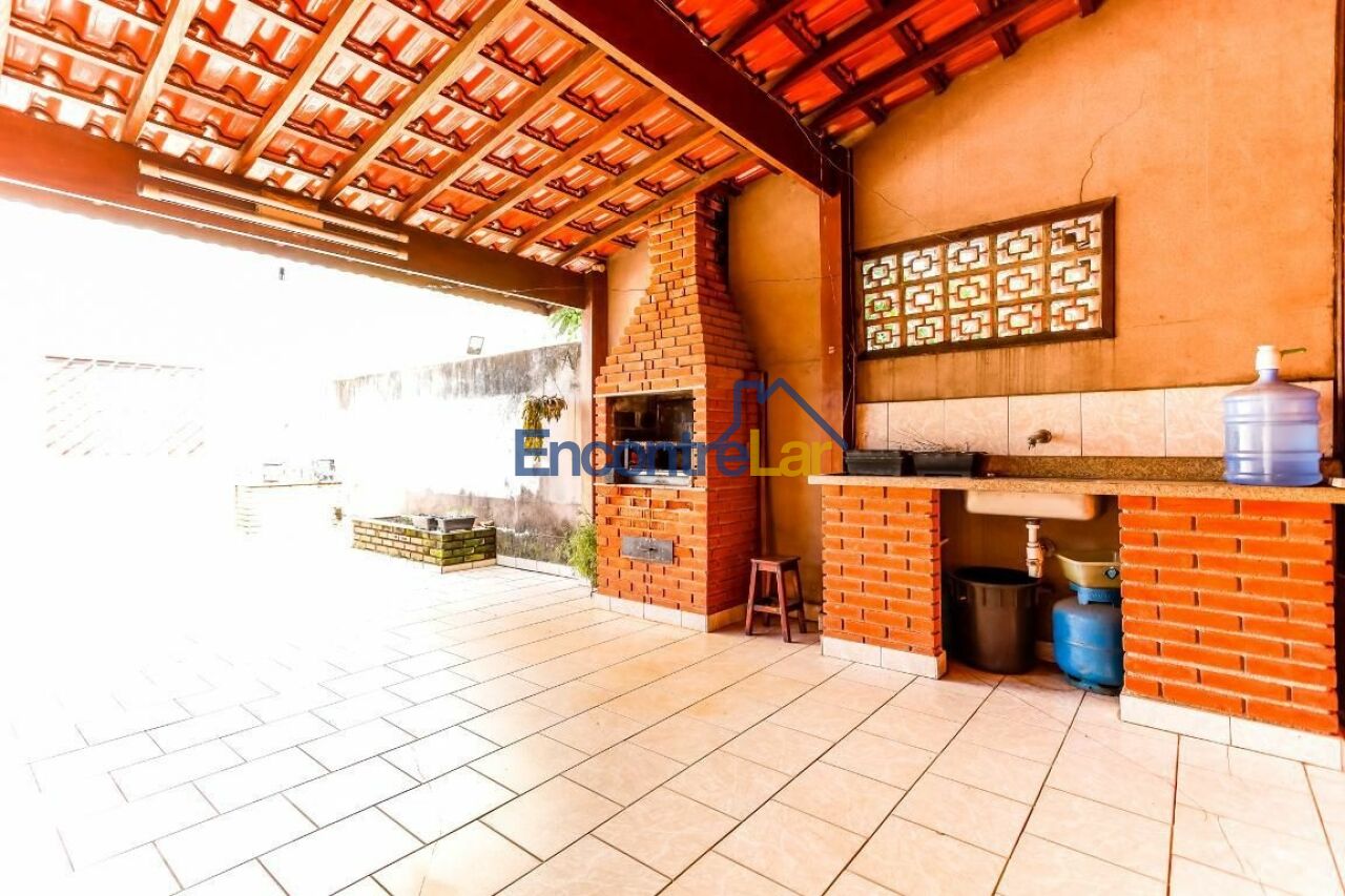 Sobrado para Venda - Vila Nova Mazzei