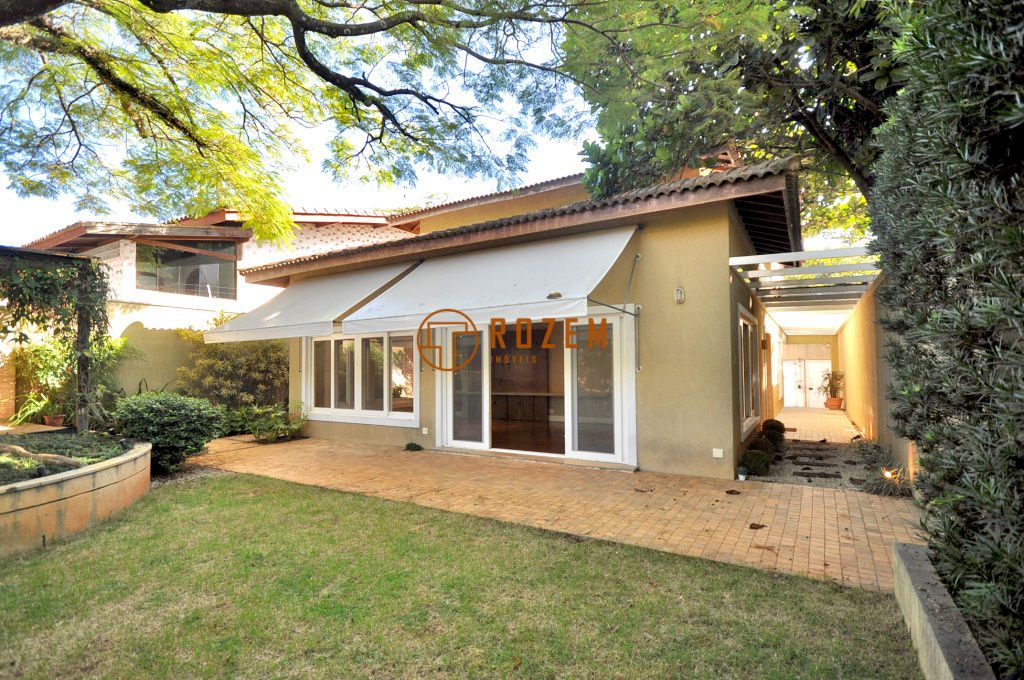 Casa Assobradada para Venda - ALTO DE PINHEIROS