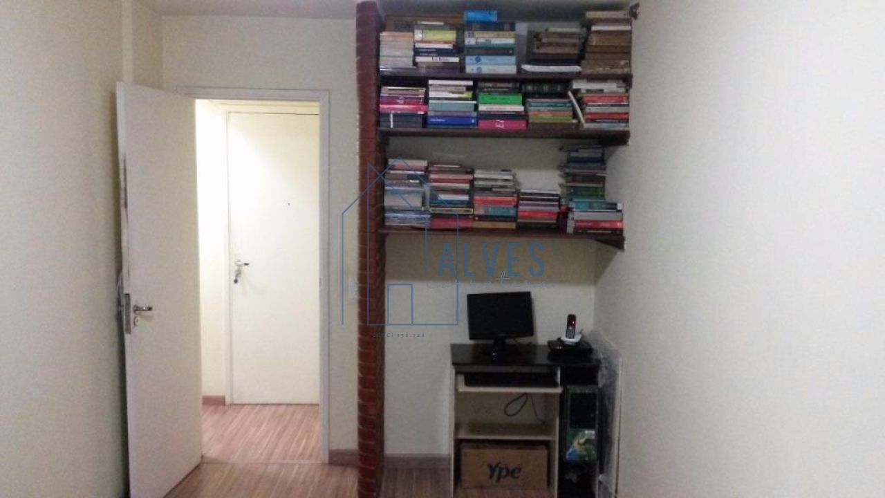 Apartamento para Venda - Conjunto Residencial Ingai