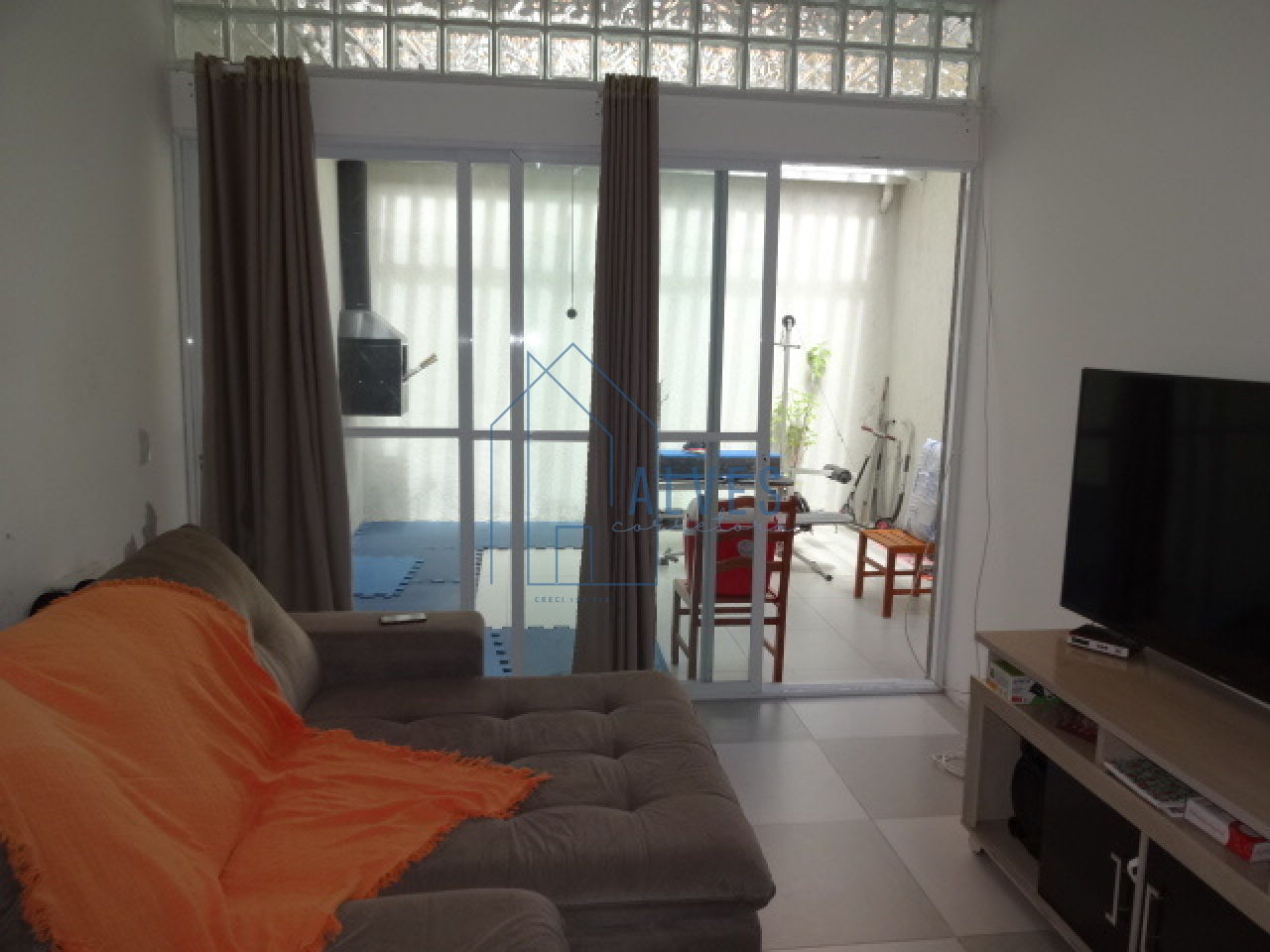 Sobrado para Venda - Jardim Varginha