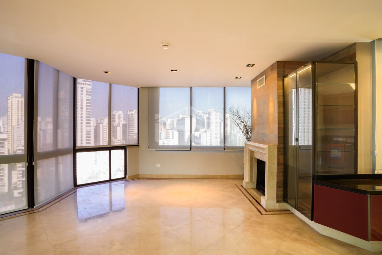 Triplex para Venda - Pacaembu