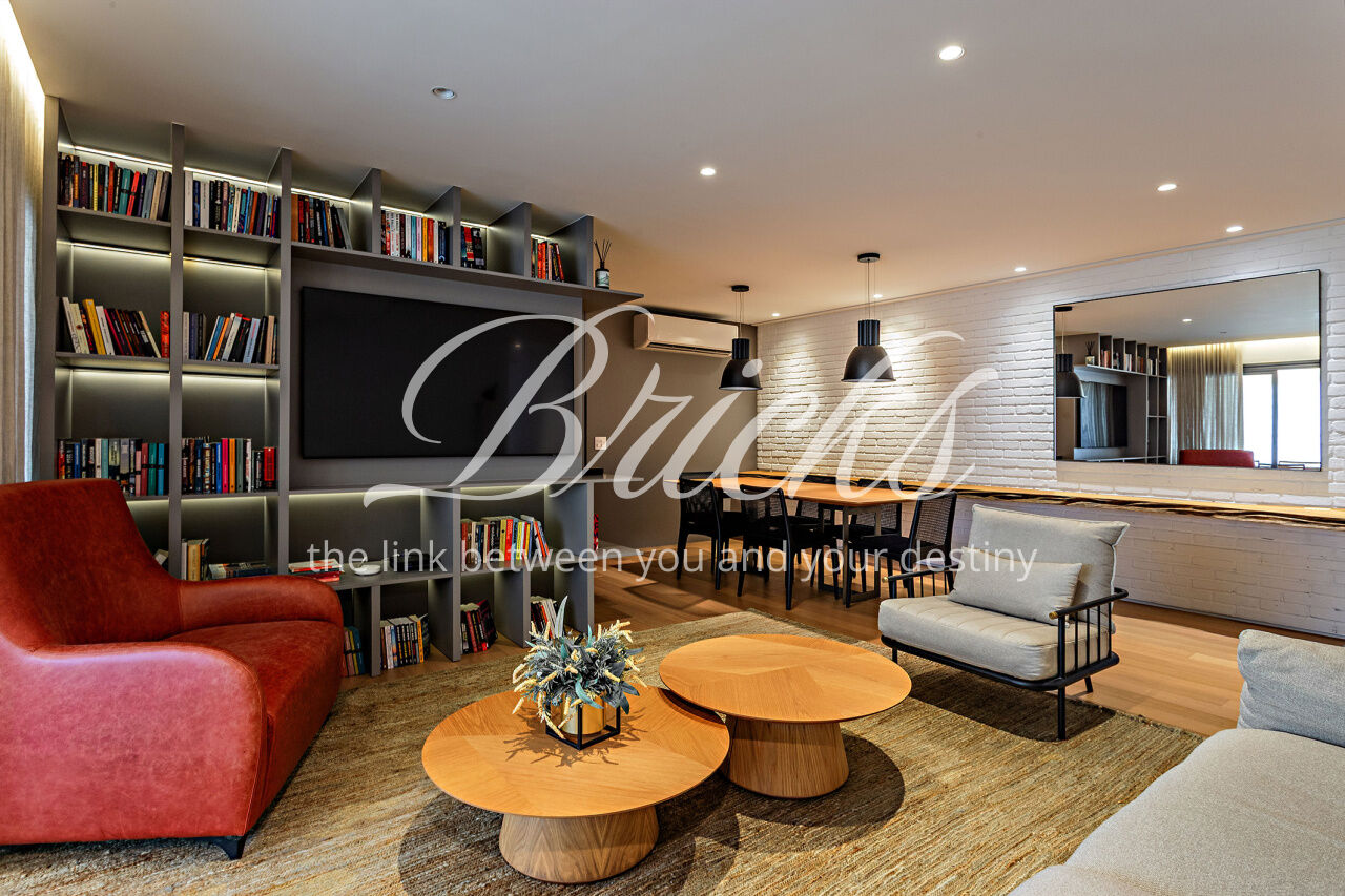 Apartamento para Venda - Moema