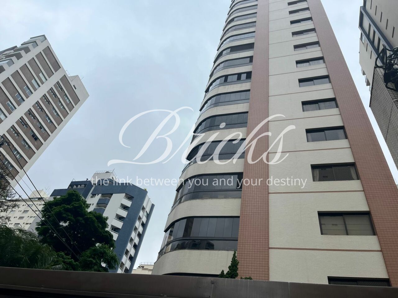 Apartamento para Venda - Moema