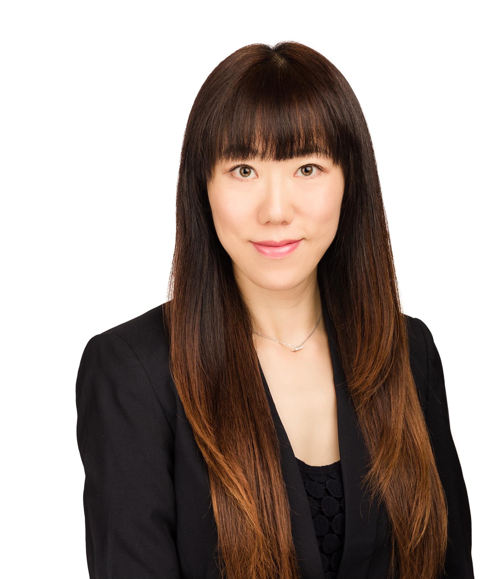 Real Estate Agent Cindy Li Edmonton, AB