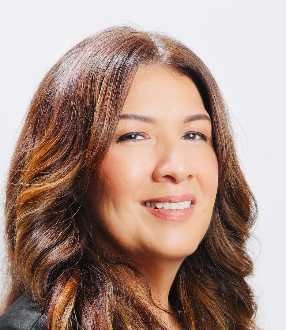 Real Estate Agent Irma Sanchez Gilroy, CA