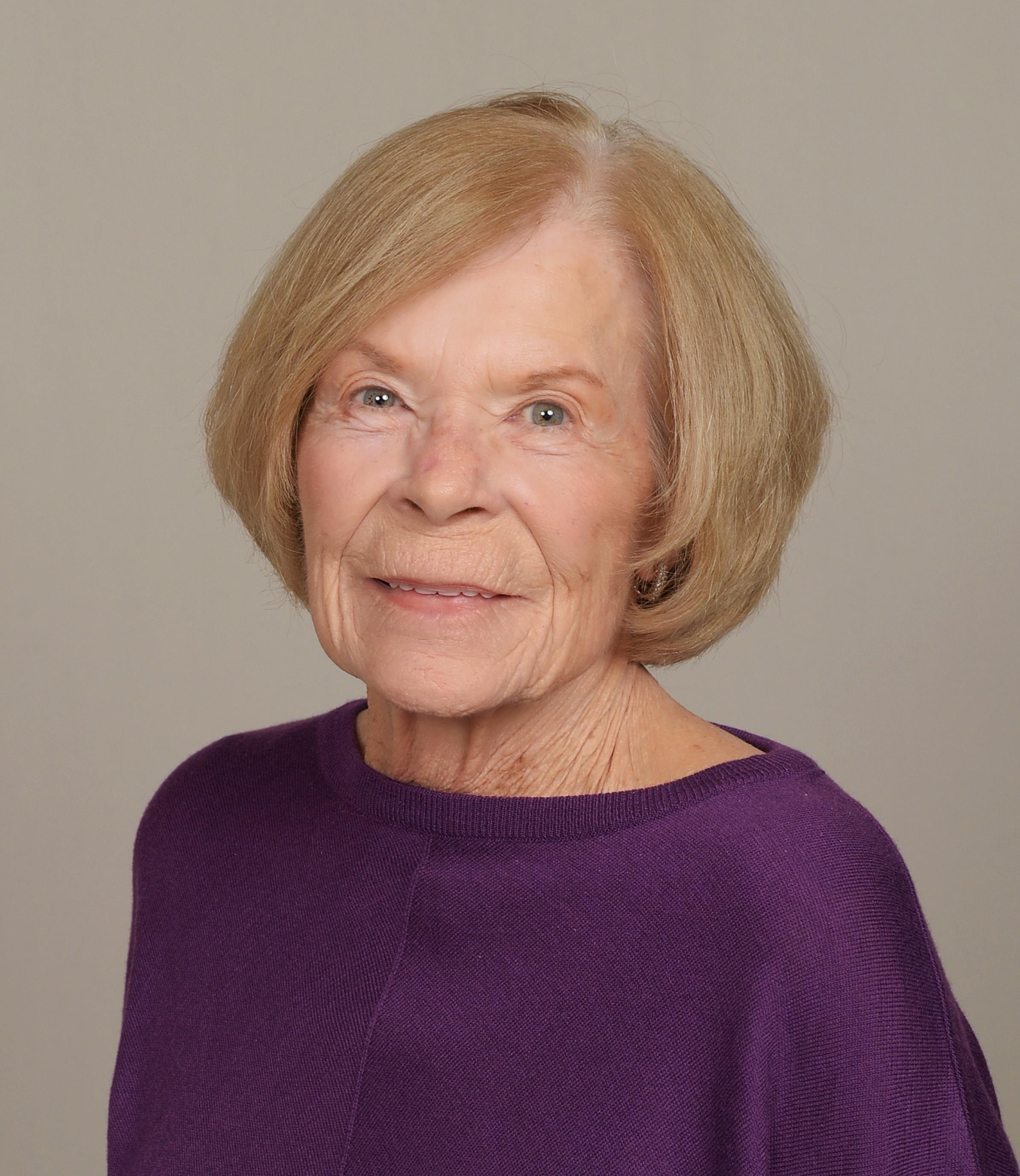 Real Estate Agent Carol Schrole Merced, CA