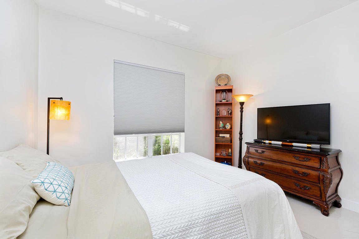 SOLD - 2873 Winding Oak Lane A, Wellington, FL 33414