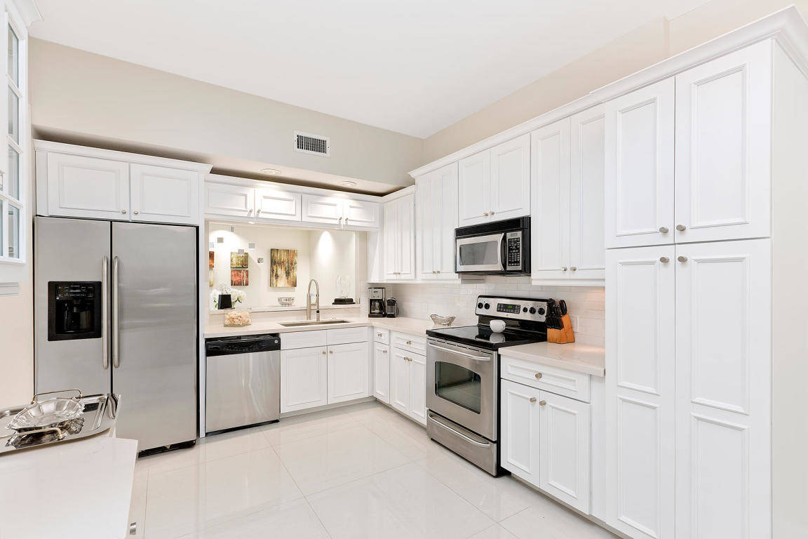 SOLD - 2873 Winding Oak Lane A, Wellington, FL 33414