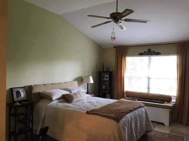 RENTED-13000 Blue Lake Dr.