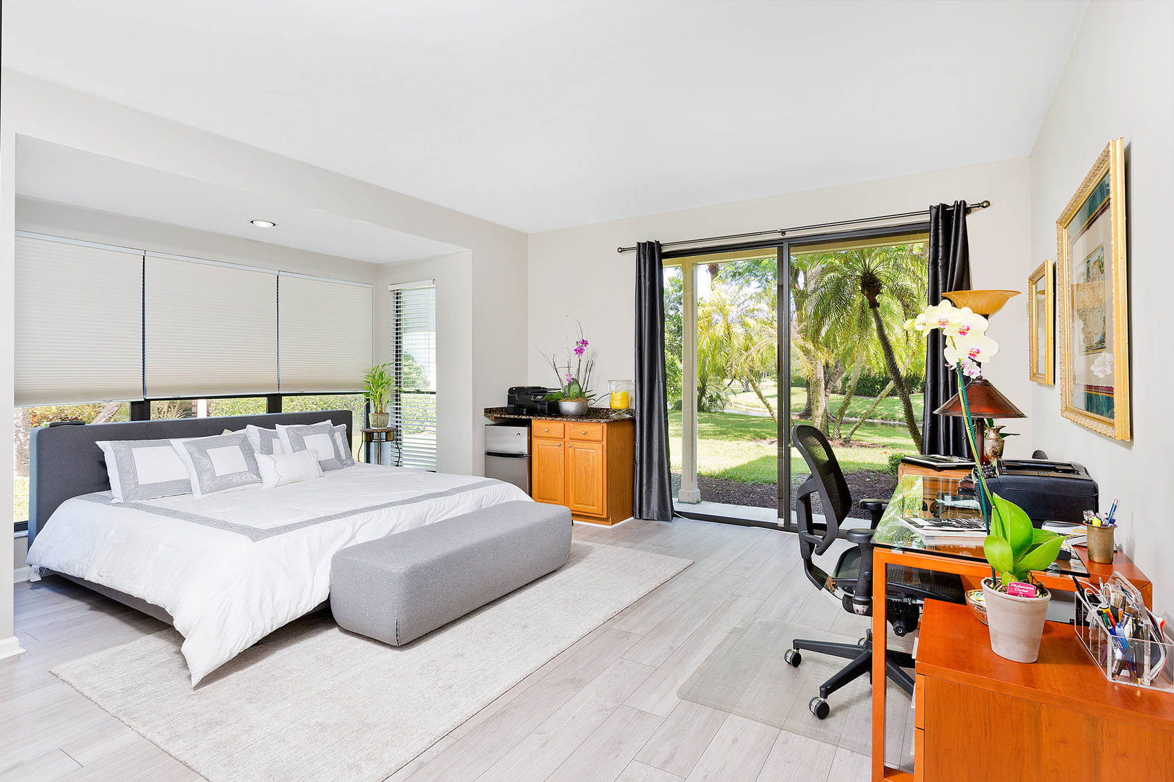 11818 Pebblewood Drive 101 D